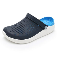 Load image into Gallery viewer, 2019 Men Sandals Crocks LiteRide Hole Shoes Crok Rubber Clogs For Men EVA Unisex Garden Shoes Black Crocse Adulto Cholas Hombre